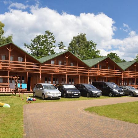 Mlodziezowy Domek Dla Grup Eldorado Mielno Centrum, 200M Od Morza Экстерьер фото